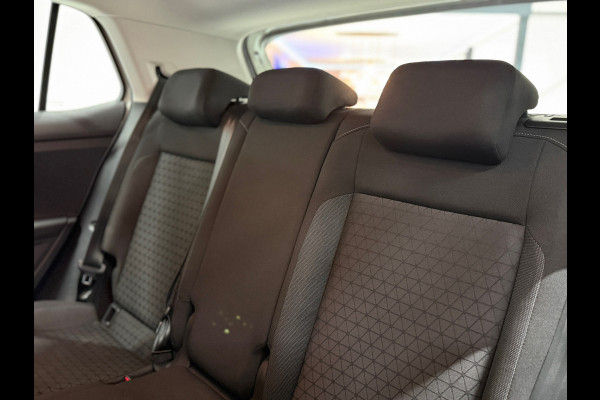 Volkswagen T-Cross 1.0 TSI Life Aut. | Virtual Cockpit | ACC | Trekhaak | Camera