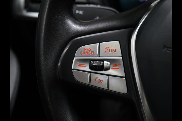 BMW X3 xDrive30e eDrive Edition [SCHUIFKANTELDAK, MEMORY SEATS, ADAPTIVE CRUISE CONTROL, APPLE CARPLAY, ANDROID AUTO, ACHTERUITRIJCAMERA, PDC V+A, STOELVERWARMING, NIEUWSTAAT]