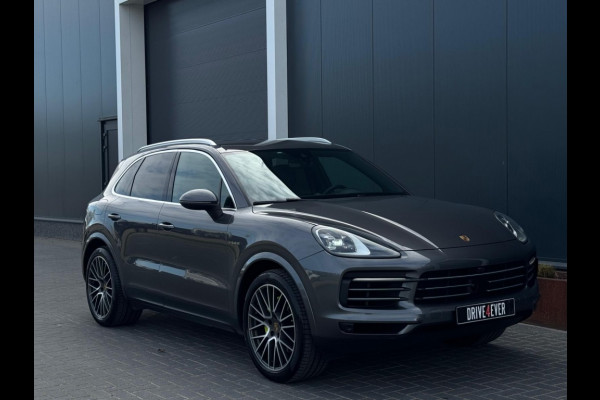 Porsche Cayenne 3.0 E-Hybrid M22 SPORTCHRONO 360 CAMERA LEDER LED