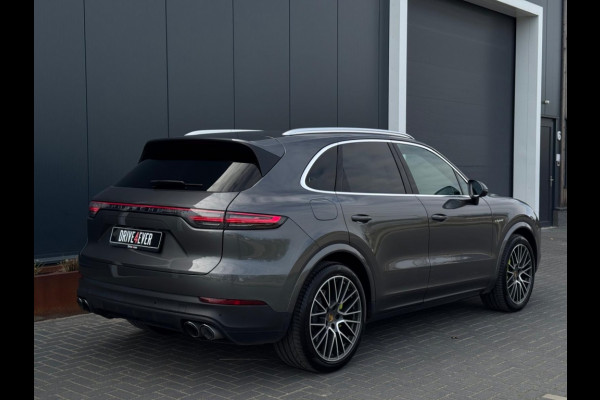 Porsche Cayenne 3.0 E-Hybrid M22 SPORTCHRONO 360 CAMERA LEDER LED