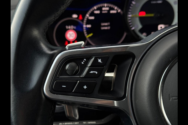 Porsche Cayenne 3.0 E-Hybrid M22 SPORTCHRONO 360 CAMERA LEDER LED