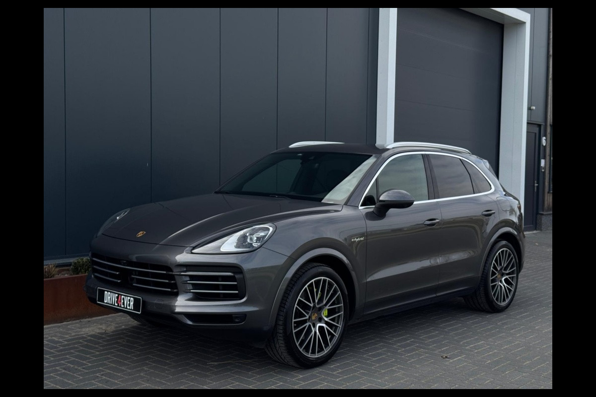 Porsche Cayenne 3.0 E-Hybrid M22 SPORTCHRONO 360 CAMERA LEDER LED