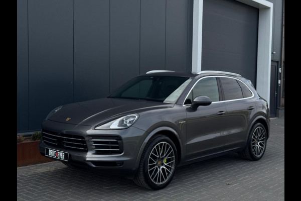 Porsche Cayenne 3.0 E-Hybrid M22 SPORTCHRONO 360 CAMERA LEDER LED