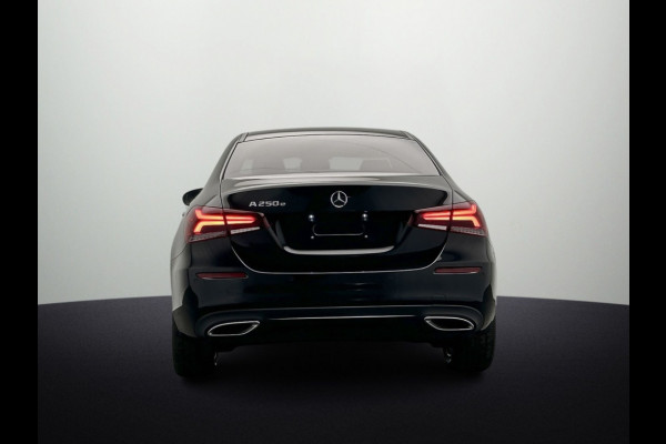 Mercedes-Benz A-Klasse 250 e Business Solution AMG night pack widescreen Soundsystem am