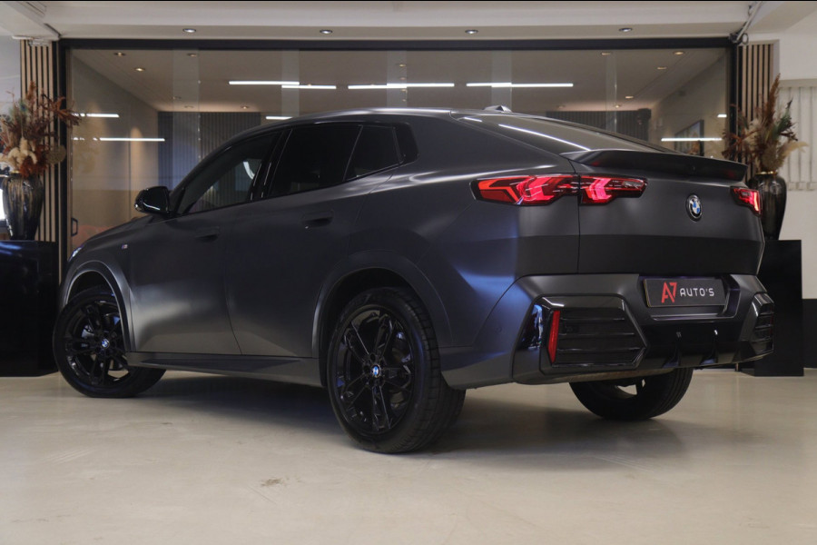 BMW X2 SDrive20i LEER/HUD/STOELV/CARPLAY/BLINDSPOT/360CAM/VOL