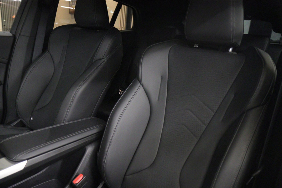 BMW X2 SDrive20i LEER/HUD/STOELV/CARPLAY/BLINDSPOT/360CAM/VOL