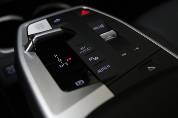 BMW X2 SDrive20i LEER/HUD/STOELV/CARPLAY/BLINDSPOT/360CAM/VOL