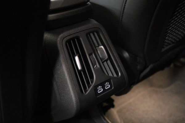 BMW X2 SDrive20i LEER/HUD/STOELV/CARPLAY/BLINDSPOT/360CAM/VOL