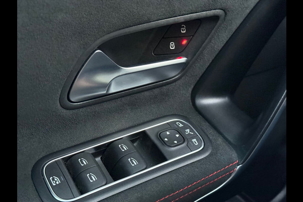 Mercedes-Benz CLA-Klasse Shooting Brake 250 e AMG Line l Pano l ILS l Virtual l Sfeerverlichting l VDOH l