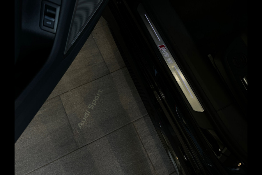 Audi RS6 Avant 4.0 TFSI quattro Pano|Ceramic|Carbon|B&O 3D
