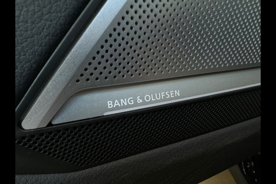 Audi RS6 Avant 4.0 TFSI quattro Pano|Ceramic|Carbon|B&O 3D