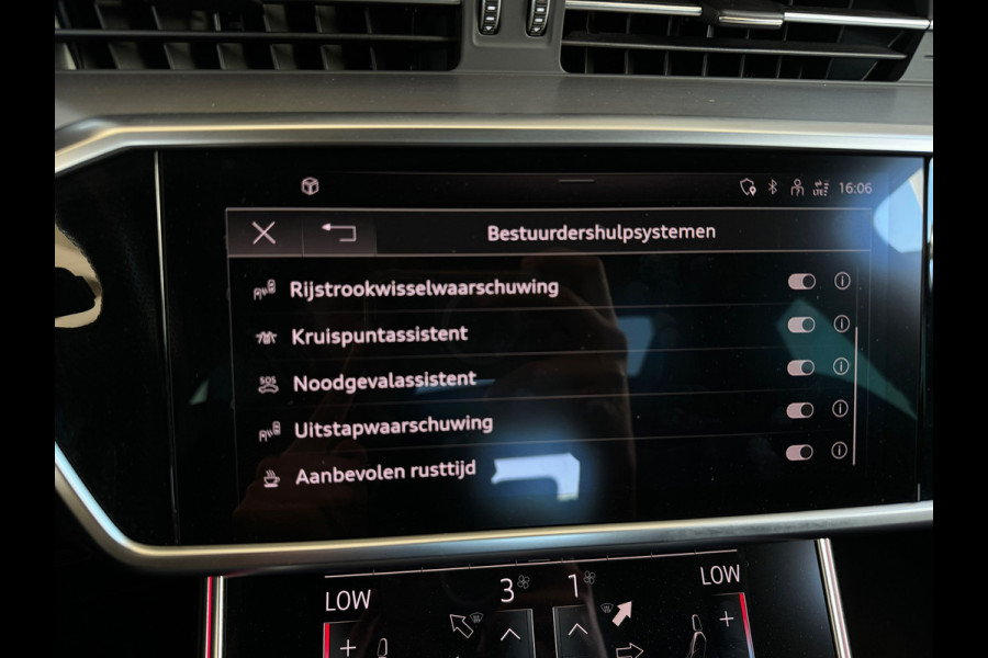 Audi RS6 Avant 4.0 TFSI quattro Pano|Ceramic|Carbon|B&O 3D