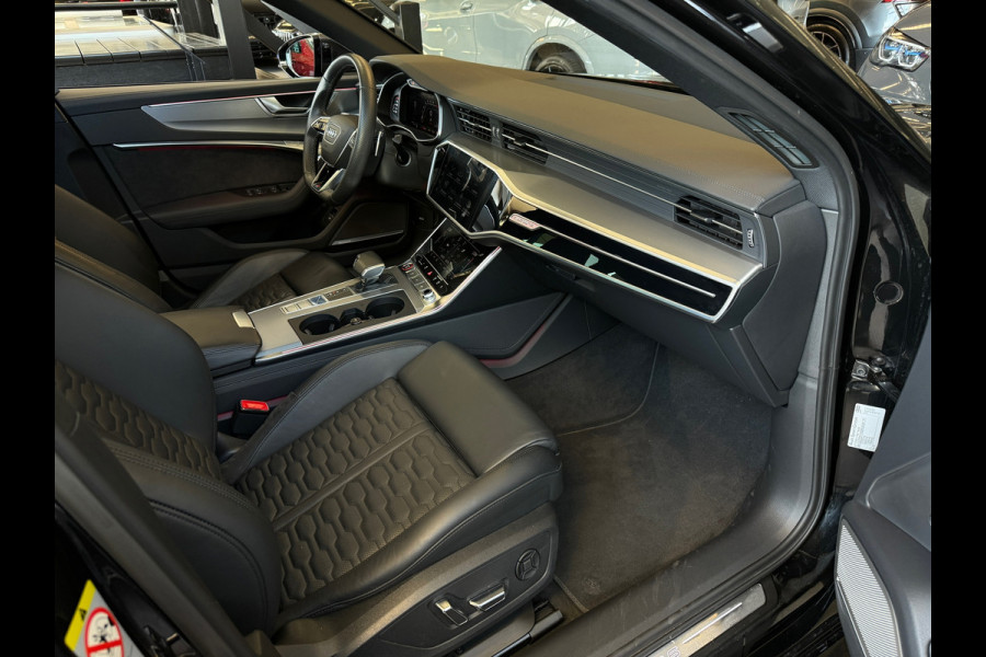 Audi RS6 Avant 4.0 TFSI quattro Pano|Ceramic|Carbon|B&O 3D