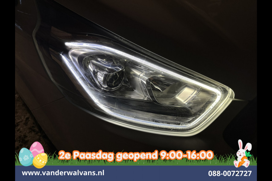 Ford Transit Custom 2.0 TDCI 131pk L2H1 Euro6 Airco | LED | Apple Carplay | Cruisecontrol | 2800kg Trekhaak Parkeersensoren, Stoelverwarming, Verwarmde voorruit, Bijrijdersbank