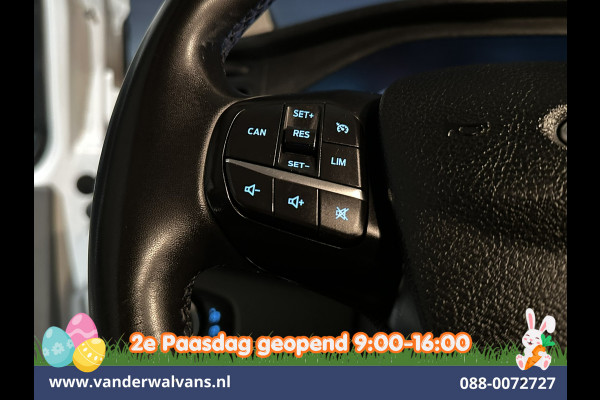 Ford Transit Custom 2.0 TDCI 131pk L2H1 Euro6 Airco | LED | Apple Carplay | Cruisecontrol | 2800kg Trekhaak Parkeersensoren, Stoelverwarming, Verwarmde voorruit, Bijrijdersbank