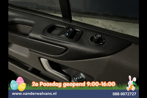 Ford Transit Custom 2.0 TDCI 131pk L2H1 Euro6 Airco | LED | Apple Carplay | Cruisecontrol | 2800kg Trekhaak Parkeersensoren, Stoelverwarming, Verwarmde voorruit, Bijrijdersbank
