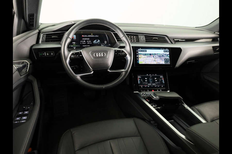 Audi Q8 e-tron 50 quattro Edition 95 kWh 340pk | SOH 96% | Lederen bekleding | | 20 inch lichtmetalen velgen | Elektrisch verstelbare voorstoelen met geheugen | Parkeercamera |