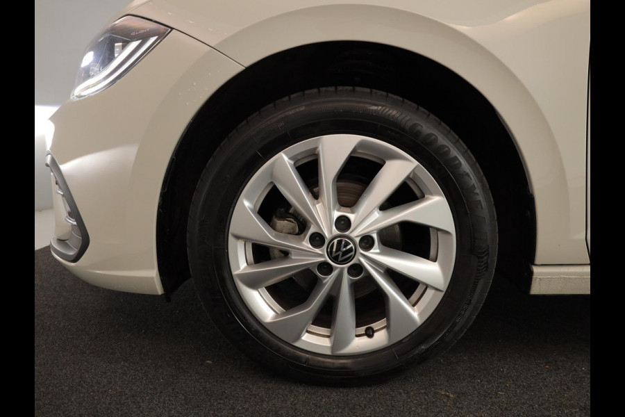 Volkswagen Polo 1.0 TSI Style 95pk 5bak| digital display| Navi | 16'LM-velgen parksensors | climatronic