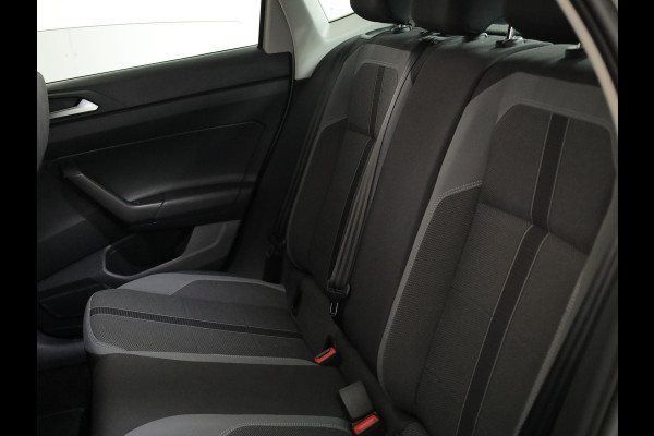 Volkswagen Polo 1.0 TSI Style 95pk 5bak| digital display| Navi | 16'LM-velgen parksensors | climatronic