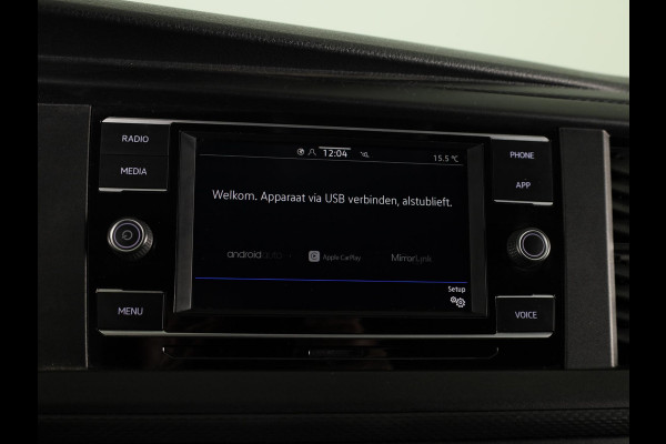 Volkswagen Transporter 2.0 TDI L2H1 32 150PK DSG | Navigatie via app | Parkeersensoren | Trekhaak |