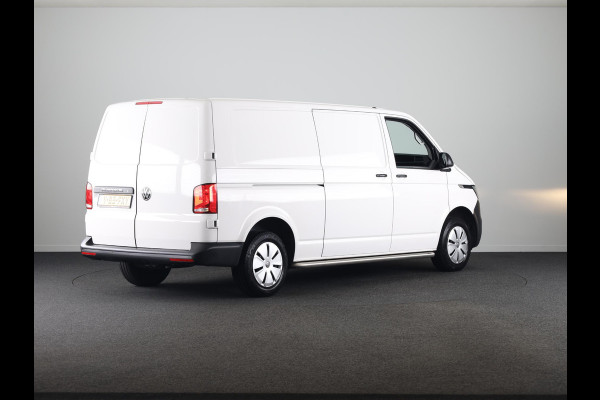 Volkswagen Transporter 2.0 TDI L2H1 28 Comfortline 110 pk | Verlengde garantie | Navigatie via App | Parkeersensoren achter | Cruise control |