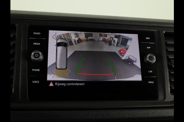 Volkswagen Crafter 35 2.0 TDI L3H3 Exclusive EURO VI 140 pk Automaat | Verlengde garantie | Navigatie | Parkeersensoren | Achteruitrijcamera | Cruise control |