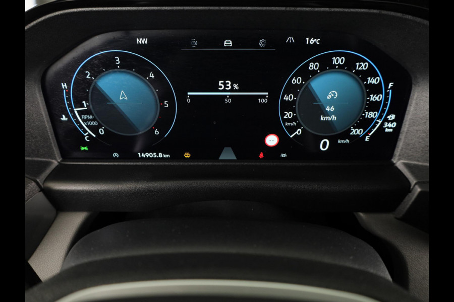 Volkswagen Transporter 2.0 TDI L2H1 30 Life | 110 PK Hand | Styling pakket | Camera | App Connect | Trekhaak |