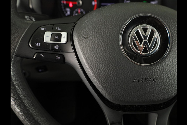 Volkswagen Crafter 35 2.0 TDI L3H3 Comfortline EURO VI 140 pk Automaat | Verlengde garantie | Navigatie | Trekhaak | Parkeersensoren | Achteruitrijcamera | Cruise control |