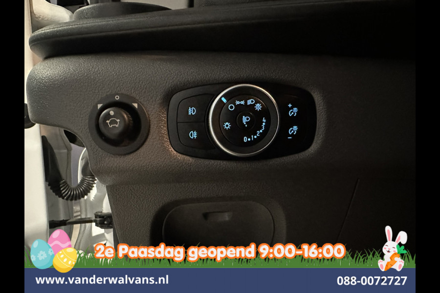 Ford Transit 2.0 TDCI 131pk L4H3 Jumbo Euro6 Airco | Camera | Cruisecontrol | Stoelverwarming Verwarmde voorruit, Parkeersensoren, Bijrijdersbank, 2750kg trekvermogen