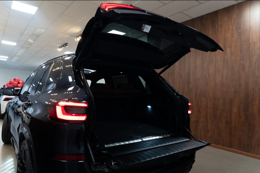 BMW X5 xDrive45e M-SPORT VOL|Skylounge|Massage|TV|H&K|HUD|Pano|22"|Memory|