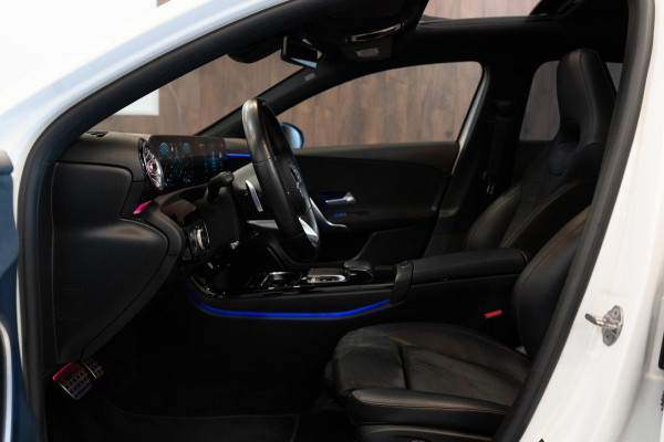 Mercedes-Benz A-Klasse 200 Business AMG Night Pakket Pano|Cruise|Camera|Keyless