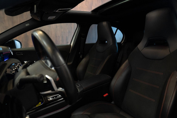 Mercedes-Benz A-Klasse 200 Business AMG Night Pakket Pano|Cruise|Camera|Keyless