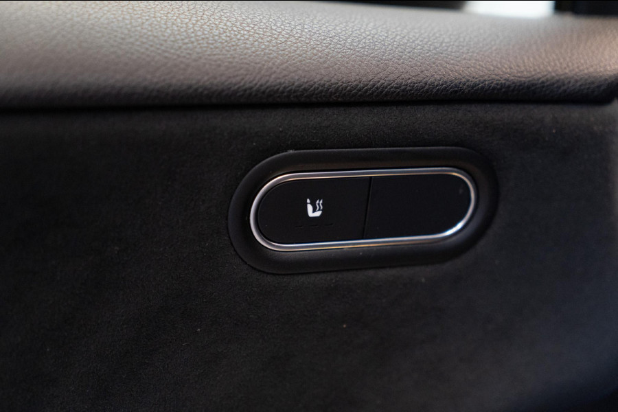 Mercedes-Benz A-Klasse 200 Business AMG Night Pakket Pano|Cruise|Camera|Keyless