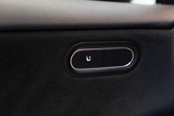 Mercedes-Benz A-Klasse 200 Business AMG Night Pakket Pano|Cruise|Camera|Keyless