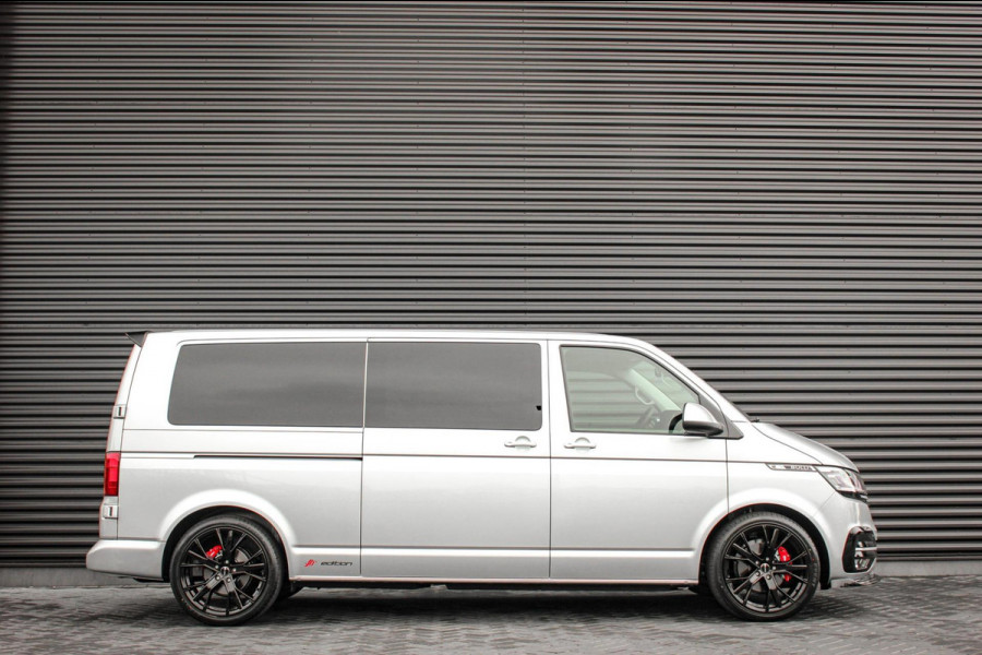 Volkswagen Transporter 2.0 TDI L2H1 150PK NEW LAGE BIJTELLING BULLI / LEDEREN BEKLEDING / DUBBEL CABINE / NAVIGATIE / ACTIVE