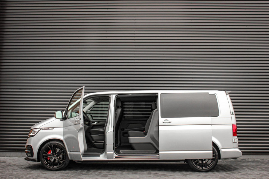 Volkswagen Transporter 2.0 TDI L2H1 150PK NEW LAGE BIJTELLING BULLI / LEDEREN BEKLEDING / DUBBEL CABINE / NAVIGATIE / ACTIVE