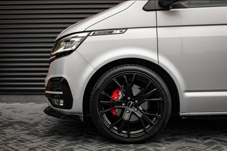 Volkswagen Transporter 2.0 TDI L2H1 150PK NEW LAGE BIJTELLING BULLI / LEDEREN BEKLEDING / DUBBEL CABINE / NAVIGATIE / ACTIVE