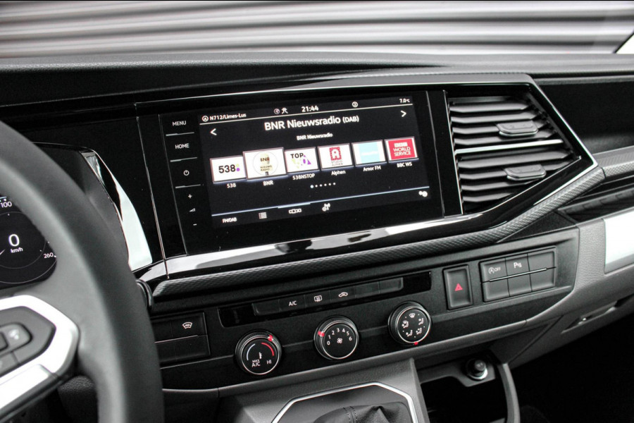 Volkswagen Transporter 2.0 TDI L2H1 150PK NEW LAGE BIJTELLING BULLI / LEDEREN BEKLEDING / DUBBEL CABINE / NAVIGATIE / ACTIVE