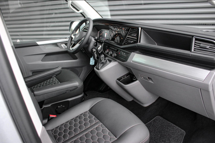 Volkswagen Transporter 2.0 TDI L2H1 150PK NEW LAGE BIJTELLING BULLI / LEDEREN BEKLEDING / DUBBEL CABINE / NAVIGATIE / ACTIVE