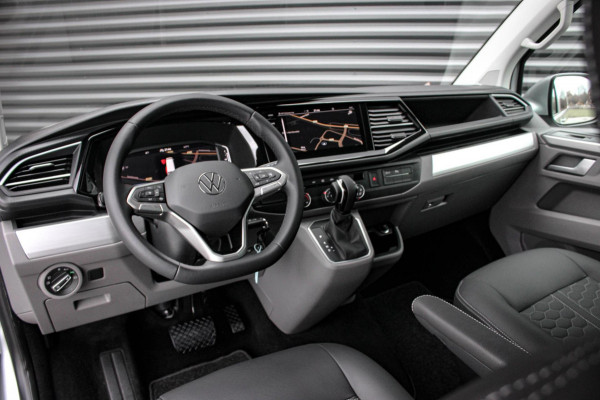 Volkswagen Transporter 2.0 TDI L2H1 150PK NEW LAGE BIJTELLING BULLI / LEDEREN BEKLEDING / DUBBEL CABINE / NAVIGATIE / ACTIVE
