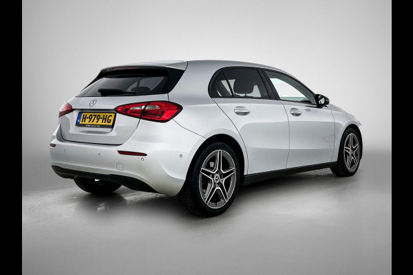 Mercedes-Benz A-Klasse 200 NAVI | CRUISE | 18” AMG | STOELVERWARMING