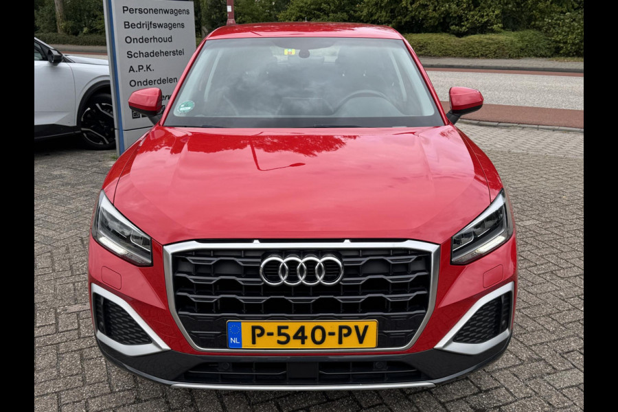 Audi Q2 35 TFSI S Edition 150pk Automaat | Afneembare Trekhaak | Stoelverwarming | Navigatie | Climate control