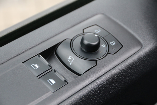 Ford Transit Custom 2.0 TDCI 136 | Aut. | 2x Schuifdeur | L2H1 | LED | Camera | Clima..