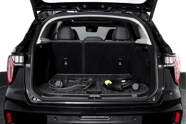 Lynk & Co 01 1.5 PHEV 261PK MY22 | 360 Camera | 7.4 kWh Boordlader | S/K-panodak | Adapt. Cruise | Memory | Elek. klep | Trekhaak | LM 20" |