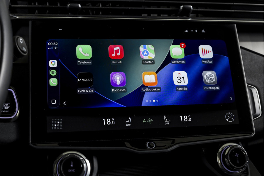 Lynk & Co 01 1.5 PHEV 261PK MY22 | 360 Camera | 7.4 kWh Boordlader | S/K-panodak | Adapt. Cruise | Memory | Elek. klep | Trekhaak | LM 20" |