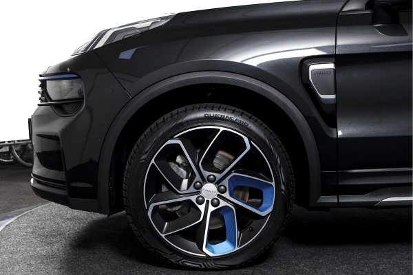 Lynk & Co 01 1.5 PHEV 261PK MY22 | 360 Camera | 7.4 kWh Boordlader | S/K-panodak | Adapt. Cruise | Memory | Elek. klep | Trekhaak | LM 20" |