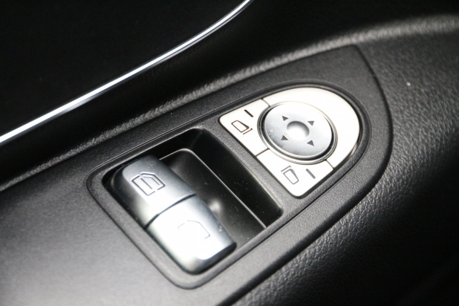 Mercedes-Benz Vito 190PK CDI | Aut. | 4Matic | 2x Schuifdeur | Slechts 11.000KM!!