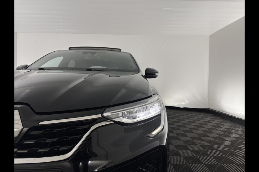 Renault Arkana 1.6 E-Tech Hybrid 145 Renault-Sport Line (INCL-BTW) Aut. *PANO | LEATHER | FULL-LED | BLINDSPOT | CAMERA | HEATED-SPORTSEATS | KEYLESS | AMBIENTLIGHT | DIGI-COCKPIT | PRIVACY-GLASS | NAVI-FULLMAP | ECC | ADAPTIVE-CRUISE | PDC | 18"*
