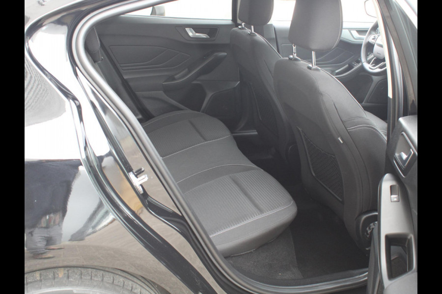 Ford Focus 1.0 EcoBoost Hybrid Titanium Style