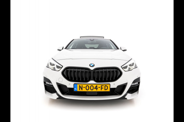 BMW 2 Serie Gran Coupé 220i M-Sportpack Business Edition (INCL-BTW) Aut. *PANO | MICROFIBRE-SPORTSEATS | FULL-LED | DIGI-COCKPIT | CAMERA | NAVI-FULLMAP | HIFI-SOUND | DAB+ | ECC | PDC | CRUISE | CARPLAY | KEYLESS | PRIVACYGLASS | 18"ALU*
